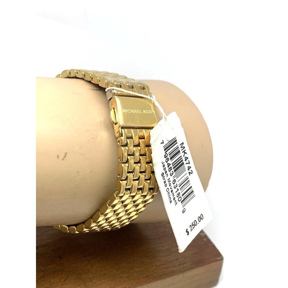 Michael Kors Women's Watch MK4742 Quartz Green Dial Gold Steel Tank 27mm - Picture 10 of 14